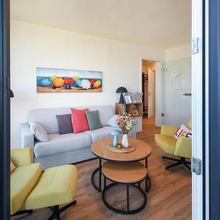 Apartment Lykke – Traumhafte Mit Garten Und Meerblick In Erster Reihe! Fehmarn